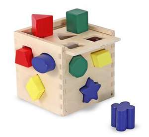 Shape Sorting Cube de Reuben Slonim