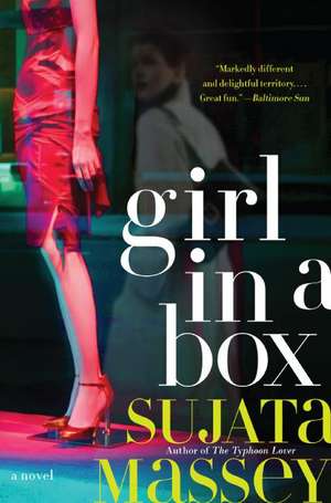 Girl in a Box de Sujata Massey