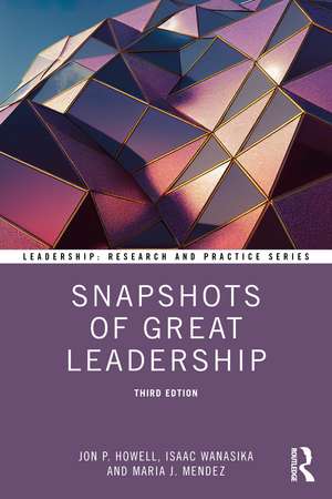 Snapshots of Great Leadership de Jon P. Howell