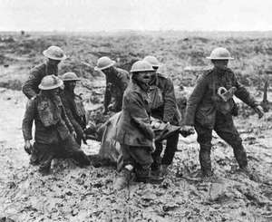 1917 the First World War in Old Photographs: Mud and Tanks de John Christopher