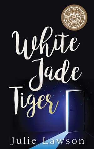 White Jade Tiger de Julie Lawson