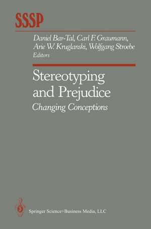 Stereotyping and Prejudice: Changing Conceptions de Daniel Bar-Tal