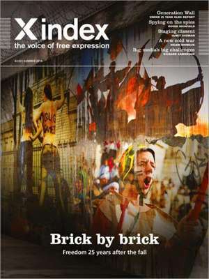 Brick by brick: Freedoms 25 years after the Wall de Rachael Jolley