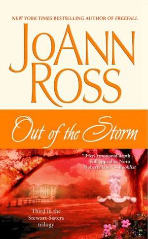 Out of the Storm de Joann Ross