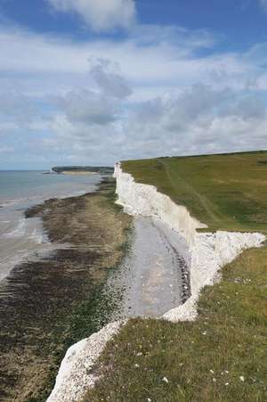 Cliff Edge Seaford England Journal de Press, Benton