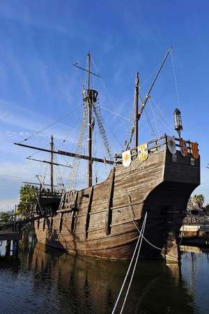 Reproduction of Christopher Columbus Caravel in Spain Journal de Cool Image