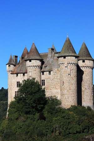 Chateau de Val Auvergne France Journal de Cs Creations