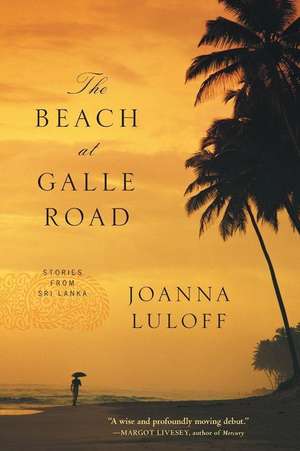 The Beach at Galle Road de Joanna Luloff