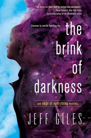 The Brink of Darkness de Jeff Giles