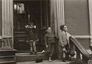 Helen Levitt de Shamoon Zamir