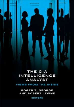 The CIA Intelligence Analyst de Peter Clement