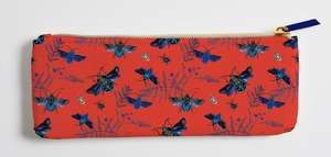 Art of Nature Beetles Pencil Pouch de Insight Editions