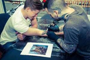 London Tattoo Guide de Tom Angell