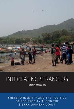 Integrating Strangers de Anaïs Ménard