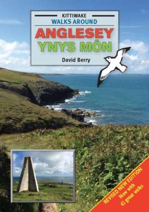 Walks Around Anglesey/Ynys Mn de David Berry