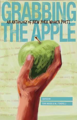 Grabbing the Apple de Terri Muuss