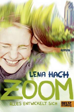 Zoom de Lena Hach