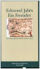 Ein Fremder mit einem kleinen Buch unterm Arm